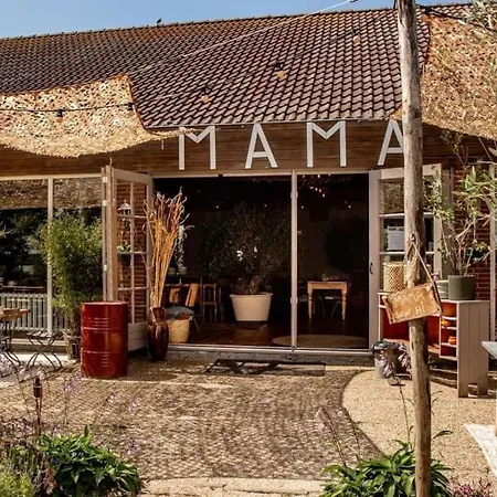 Sfeervolle Boslodge Met Hottub En Veranda
